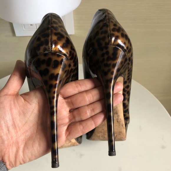 Jimmy Choo Patent Leather Platform Heels Size 37.5 - Picture 5 of 6
